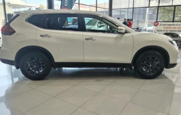 Nissan X-Trail 2022 - Image 8
