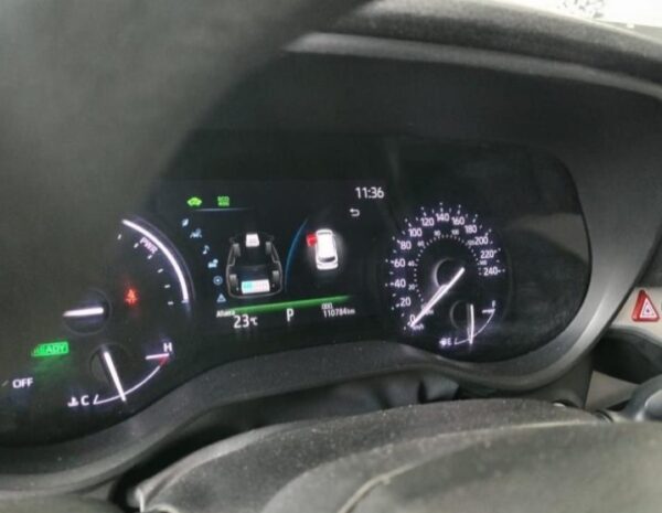 Toyota Sienna Hybrid 2021 - Image 10