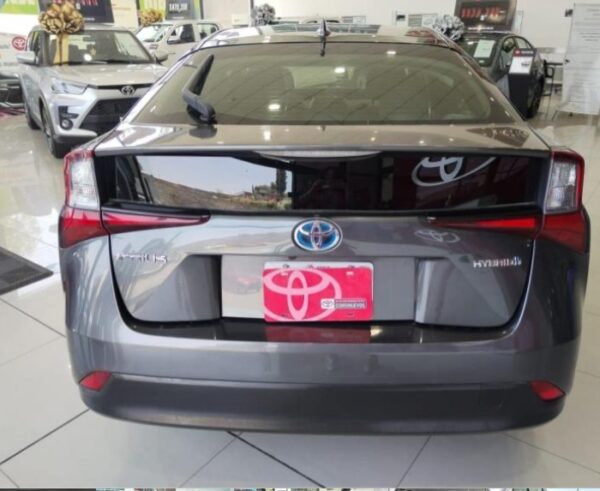 Toyota Prius 2020 - Image 5
