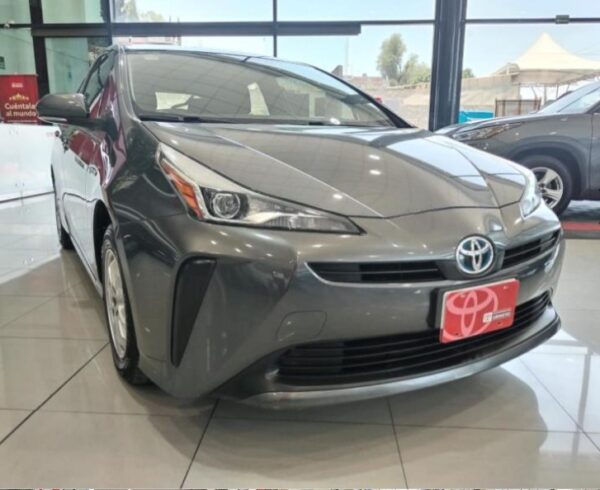 Toyota Prius 2020 - Image 2