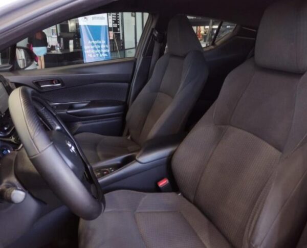 Toyota C-Hr 2019 - Image 7