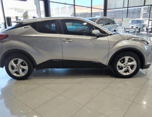 Toyota C-Hr 2019 - Image 5