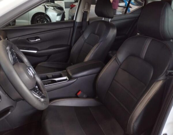 Nissan Sentra 2022 - Image 10