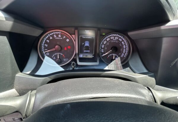 Toyota TACOMA 2022 - Image 7