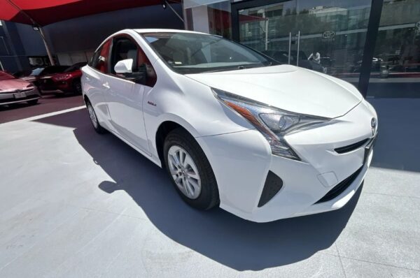 Toyota PRIUS 2017