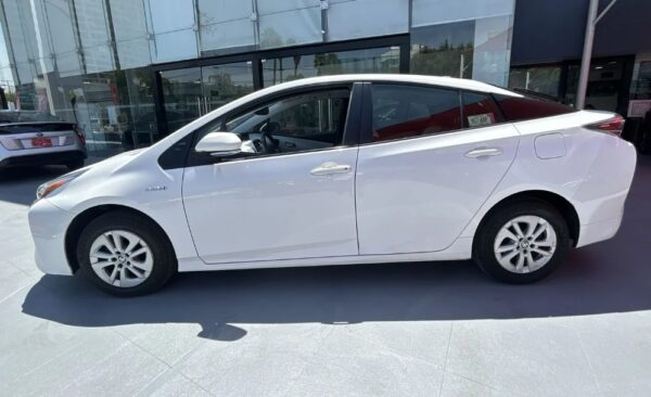 Toyota PRIUS 2017 - Image 4
