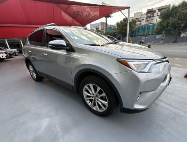 Toyota RAV4 2018 - Image 2
