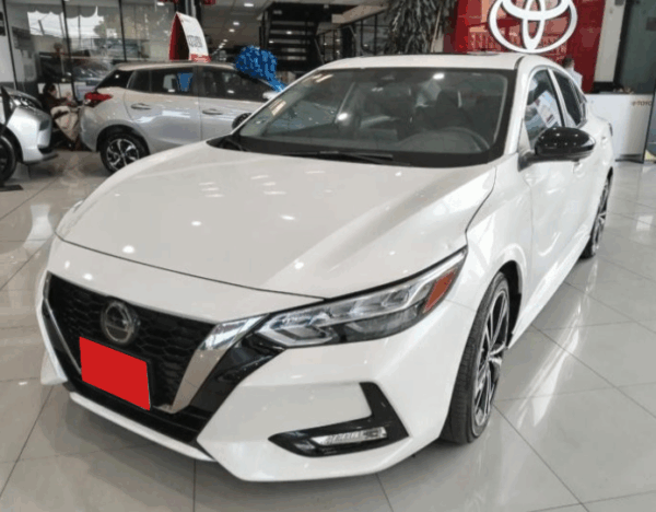 Nissan Sentra 2022 - Image 2