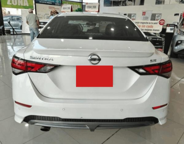 Nissan Sentra 2022 - Image 5